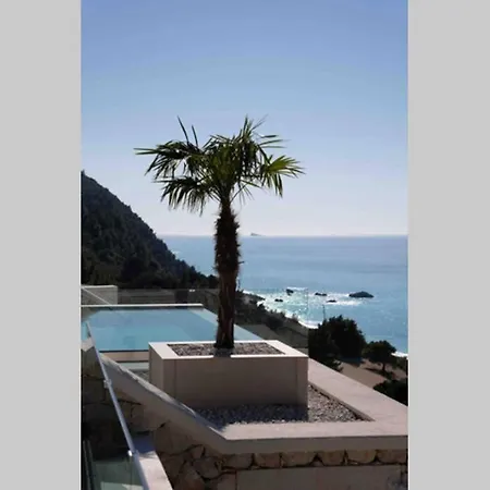 The Wave Twin 1 Kathisma Lefkada *