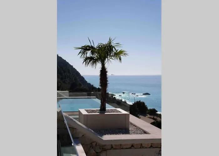 The Wave Twin 1 Kathisma Lefkada *